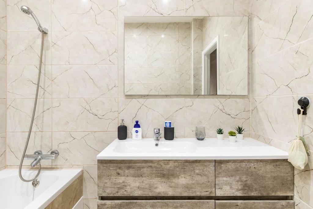 Cosy Apart Antwerp City Center1 Apartment Екстериор снимка